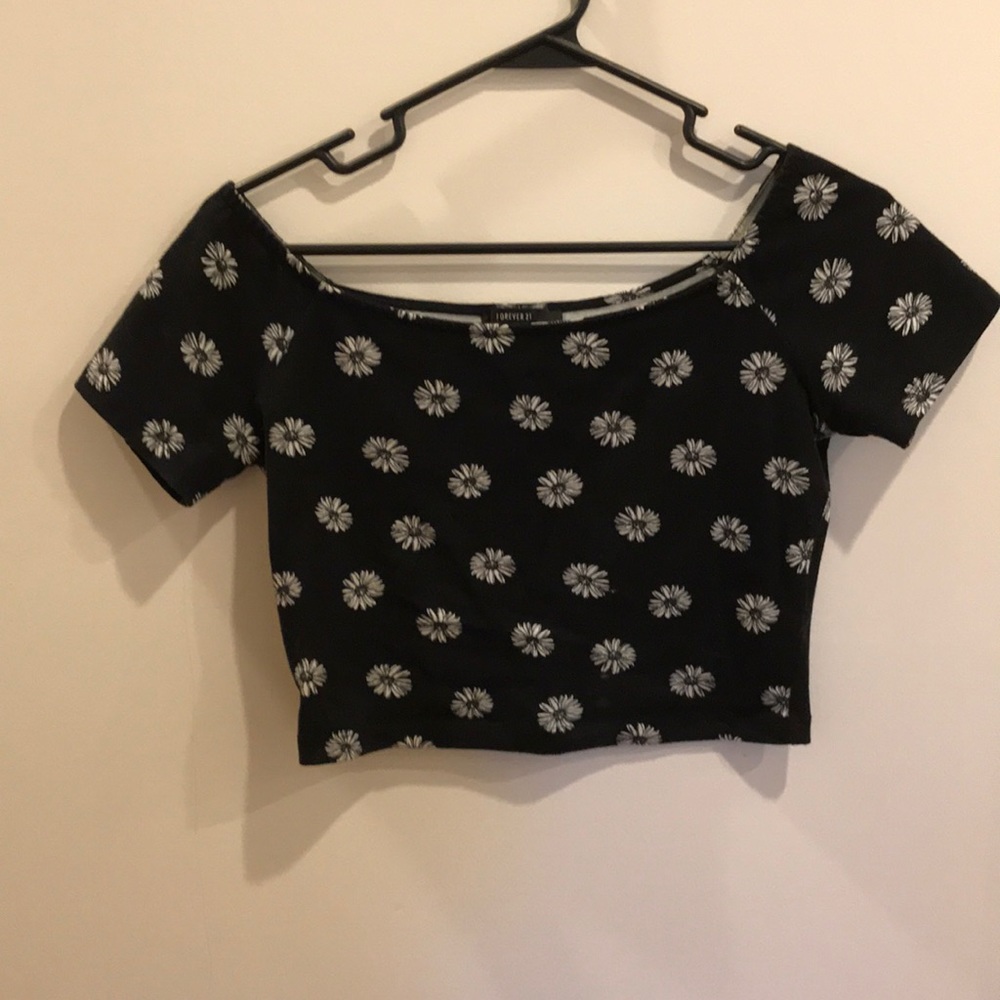 Cropped floral shirt